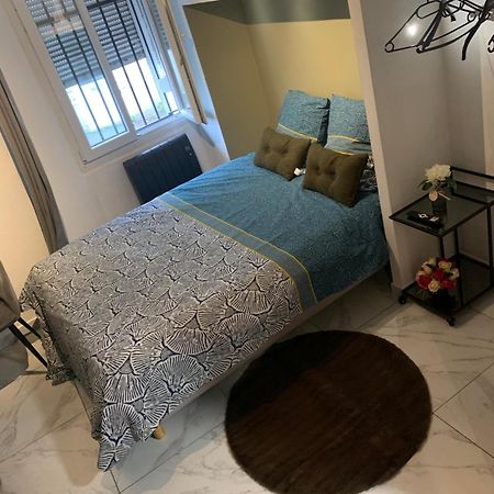Charmant Studio Dans Maison Apartment ซาร์คเซลส์ ภายนอก รูปภาพ