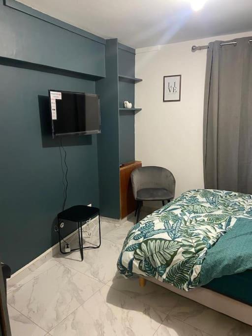 Charmant Studio Dans Maison Apartment ซาร์คเซลส์ ภายนอก รูปภาพ