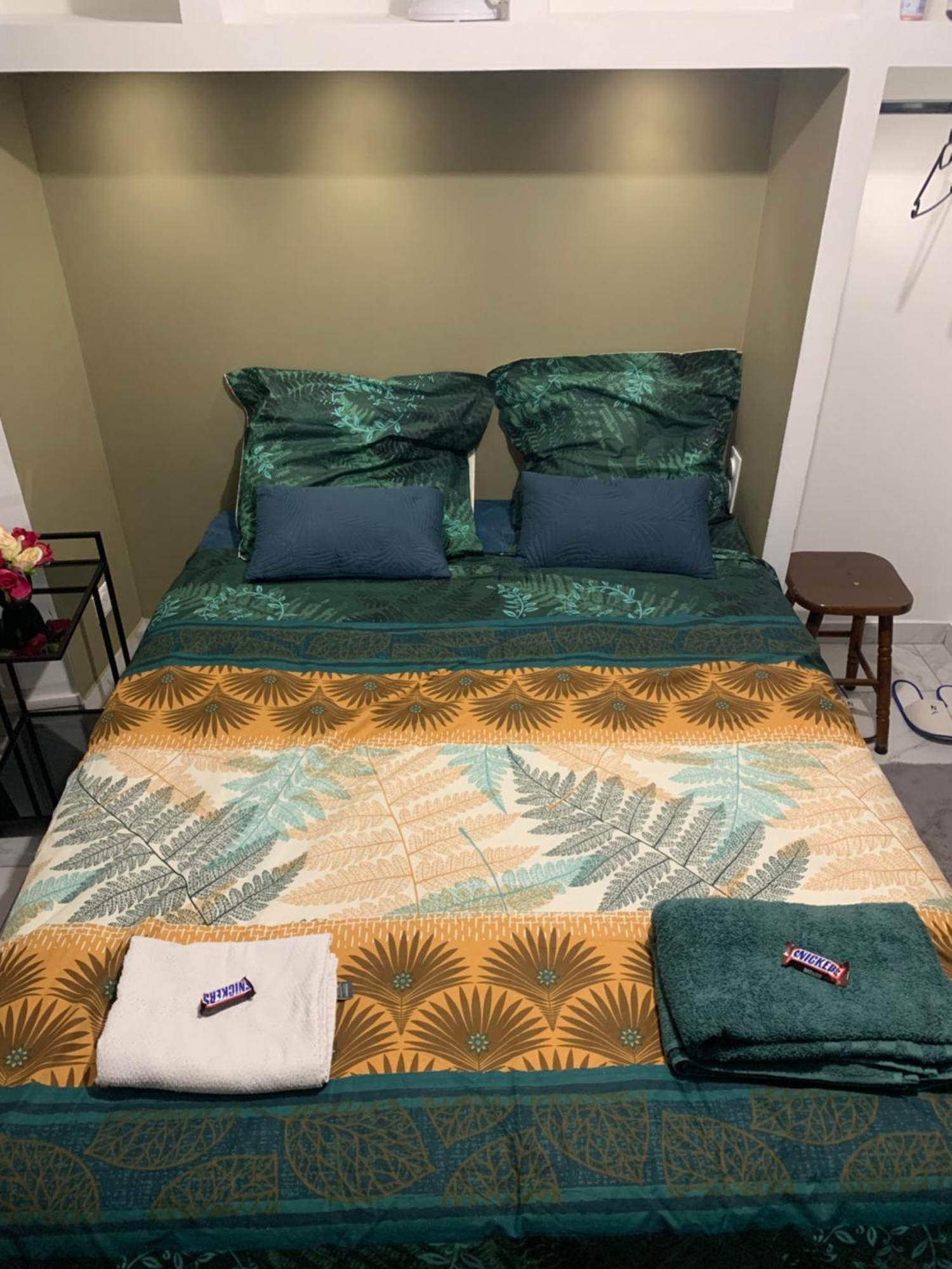 Charmant Studio Dans Maison Apartment ซาร์คเซลส์ ภายนอก รูปภาพ